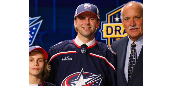Les fans des Blue Jackets de Columbus désirent qu'Adam Fantilli change la fortune de la franchise Les fans des Blue Jackets de Columbus désirent qu'Adam Fantilli change la fortune de la franchise